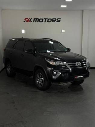 TOYOTA HILUX 2.7 SRV 4X4 CD 16V FLEX 4P AUTOMÁTICO TOYOTA HILUX 2.7 SRV 4X4 CD 16V FLEX 4P AUTOMÁTICO